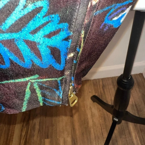 Chico’s,0,Sateen whimsical night, zip front, sleeves, pockets gold tone finish - Picture 4 of 10